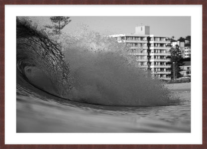 "Black and White Barrel DY"